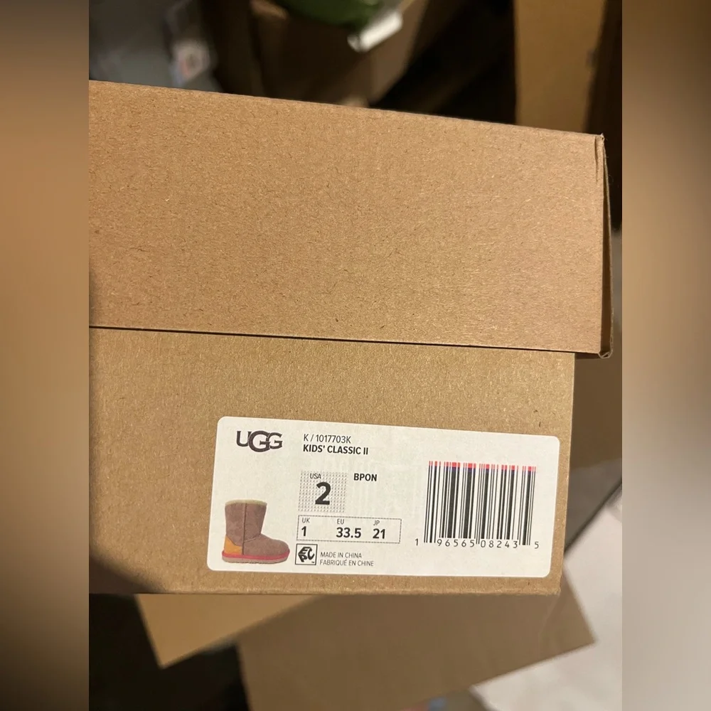 UGG Kids Classic Short II Water Resistant Wool Boot in Beachwood/Papaya Youth 2